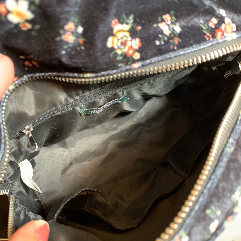 Floral Backpack - Picture 4 of 4